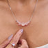 Eau de rose | Argent sterling .925 | Collier fermoir infini en verre luciole